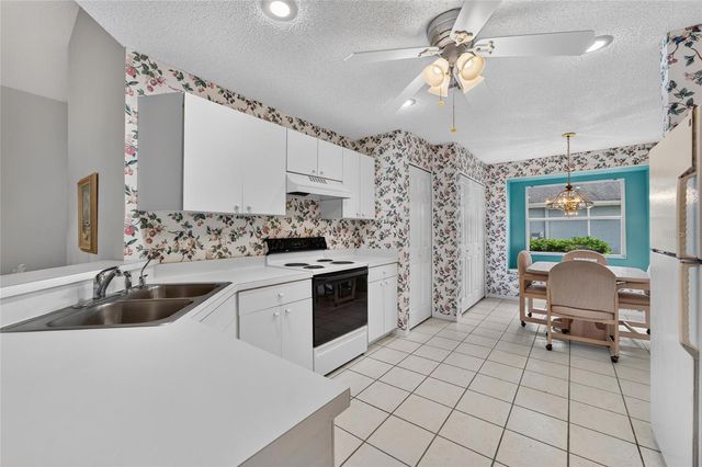 1023 MCDANIEL STREET 139, Sun City Center, FL 33573