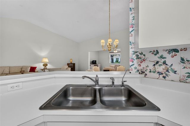 1023 MCDANIEL STREET 139, Sun City Center, FL 33573