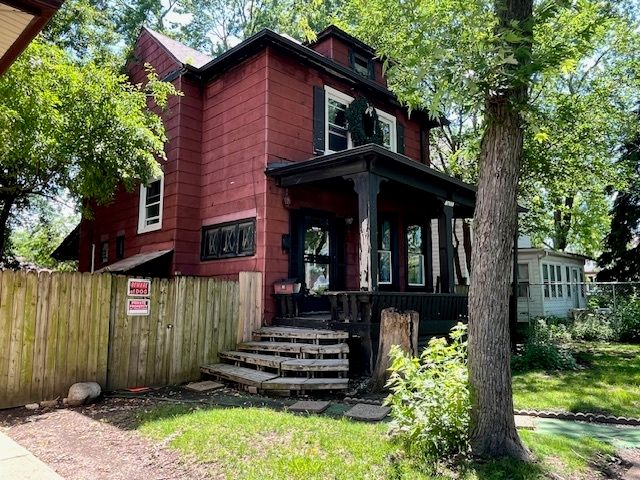 3651 W 64th Place, Chicago, IL 60629