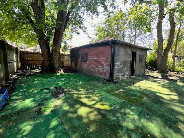 3651 W 64th Place, Chicago, IL 60629