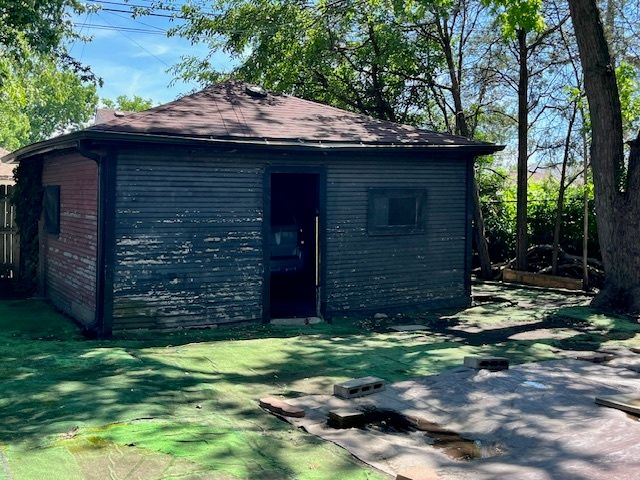 3651 W 64th Place, Chicago, IL 60629