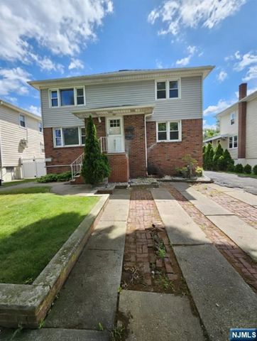 360 New York Avenue 1st flr, Lyndhurst, NJ 07071