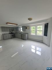 360 New York Avenue 1st flr, Lyndhurst, NJ 07071