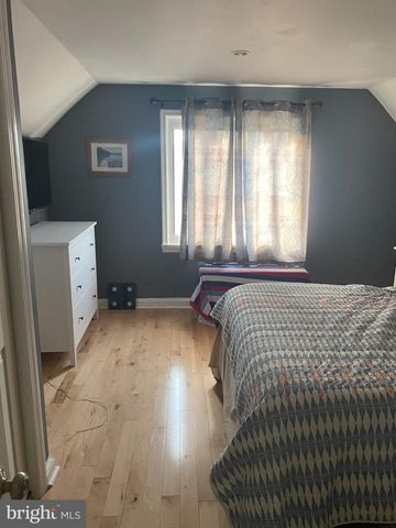 56 S OAKLAND AVE, Runnemede, NJ 08078
