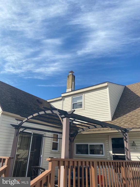 56 S OAKLAND AVE, Runnemede, NJ 08078