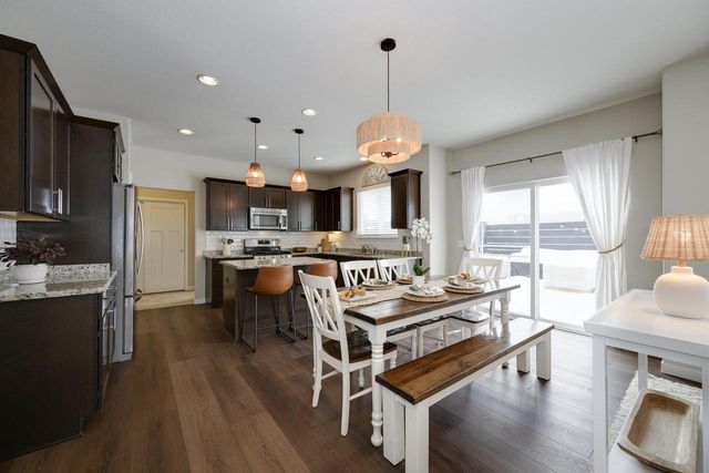 6661 Dusky Glen, Windsor, WI 53598