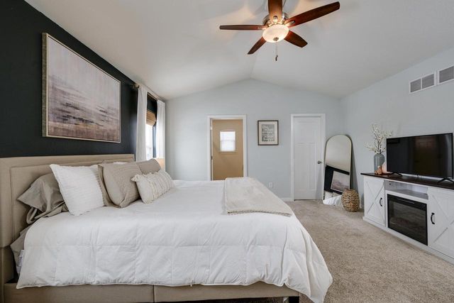 6661 Dusky Glen, Windsor, WI 53598