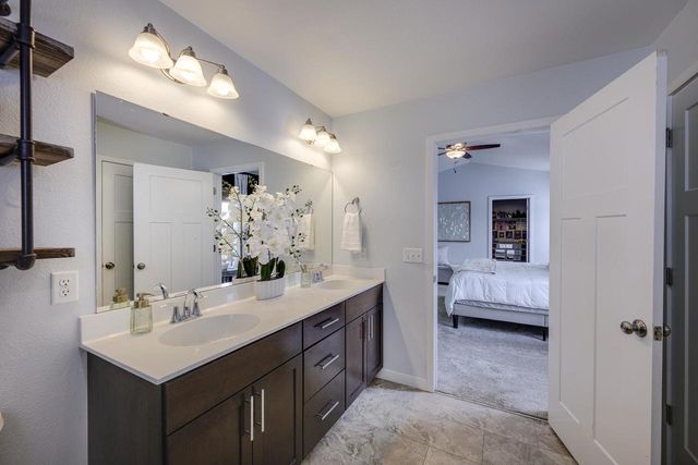 6661 Dusky Glen, Windsor, WI 53598