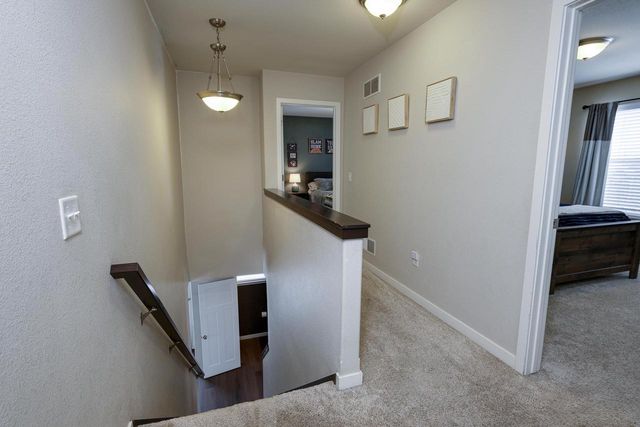 6661 Dusky Glen, Windsor, WI 53598