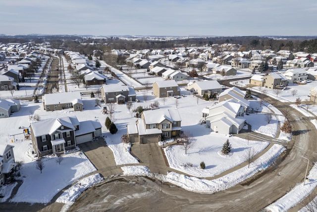 6661 Dusky Glen, Windsor, WI 53598