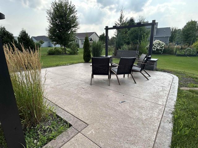 6661 Dusky Glen, Windsor, WI 53598