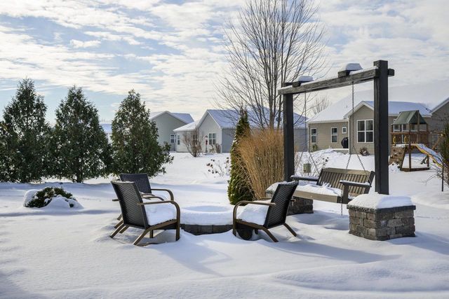 6661 Dusky Glen, Windsor, WI 53598