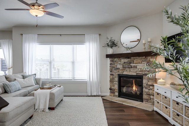 6661 Dusky Glen, Windsor, WI 53598