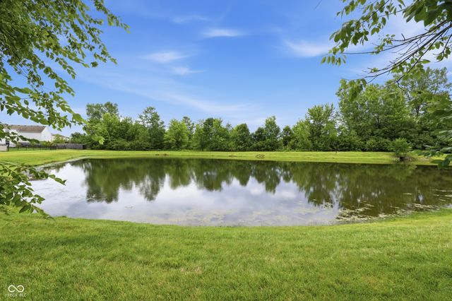 8539 Belle Union Court, Camby, IN 46113