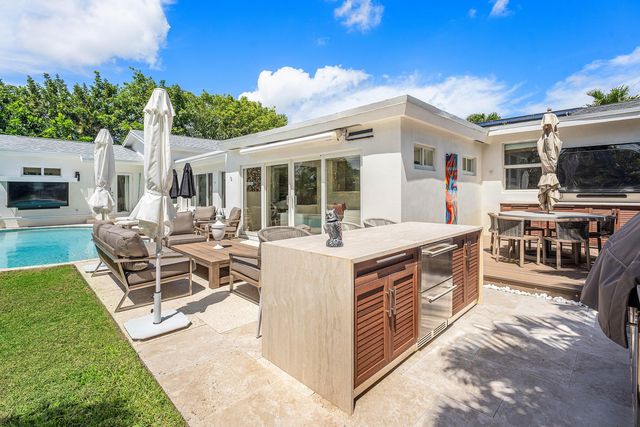 7745 W Lake Drive, Lake Clarke Shores, FL 33406