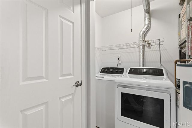 918 Hanna Place Court F, Ballwin, MO 63021