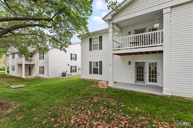 918 Hanna Place Court F, Ballwin, MO 63021
