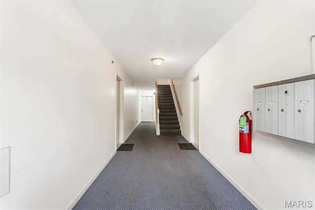 918 Hanna Place Court F, Ballwin, MO 63021