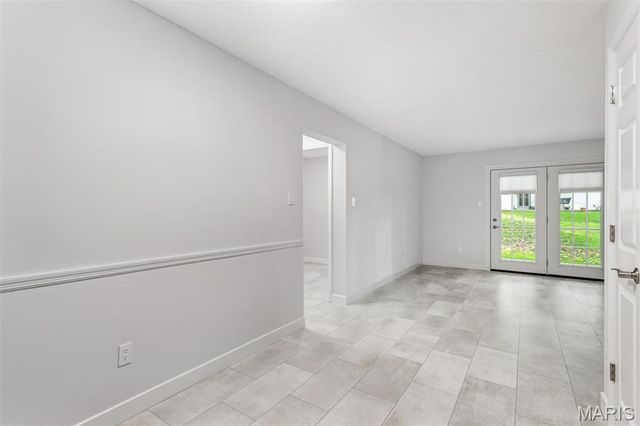 918 Hanna Place Court F, Ballwin, MO 63021
