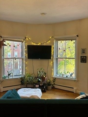 8 Concord Square 3, Boston, MA 02118