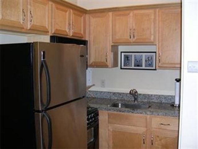 8 Concord Square 3, Boston, MA 02118