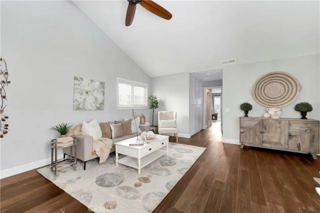 621 8th Street, Huntington Beach, CA 92648