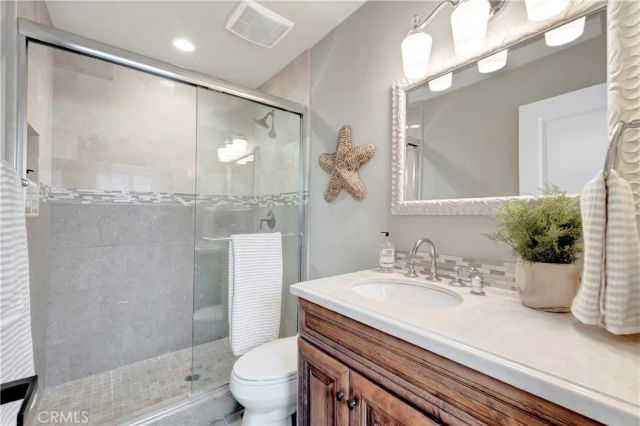 621 8th Street, Huntington Beach, CA 92648