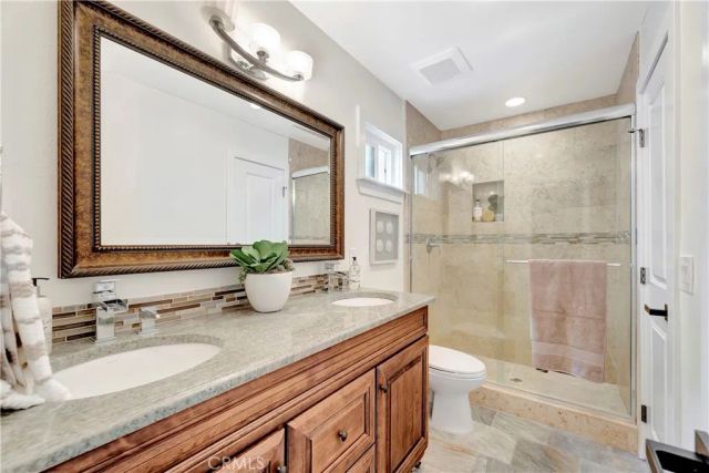 621 8th Street, Huntington Beach, CA 92648