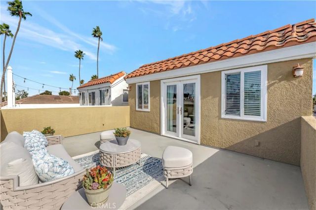 621 8th Street, Huntington Beach, CA 92648
