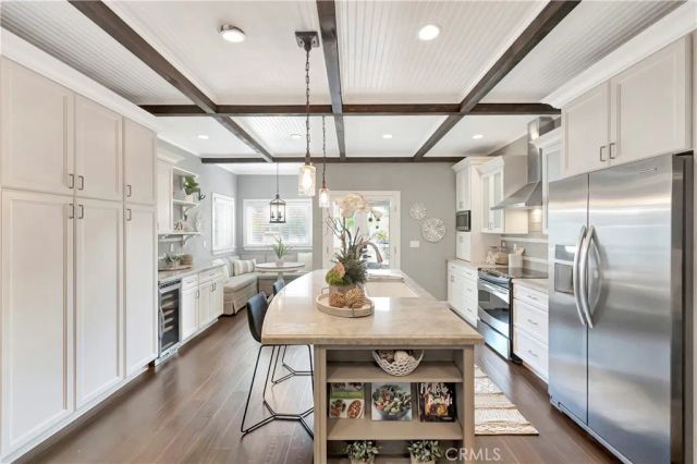 621 8th Street, Huntington Beach, CA 92648