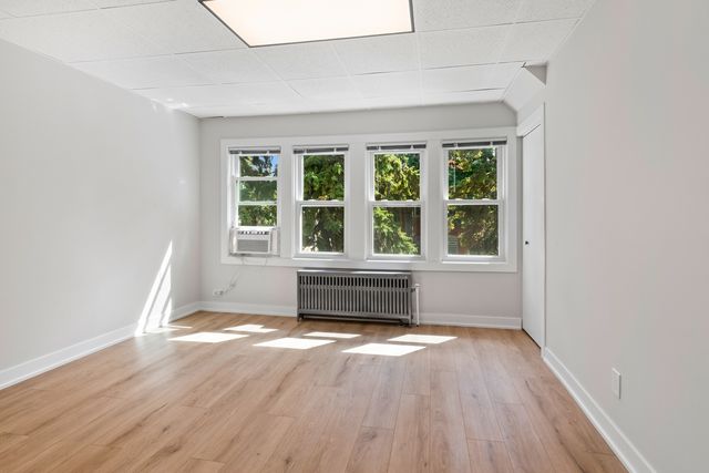 5002 W Gunnison Street 2, Chicago, IL 60630