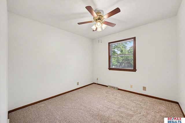707 Sherman Drive, Bellevue, NE 68005