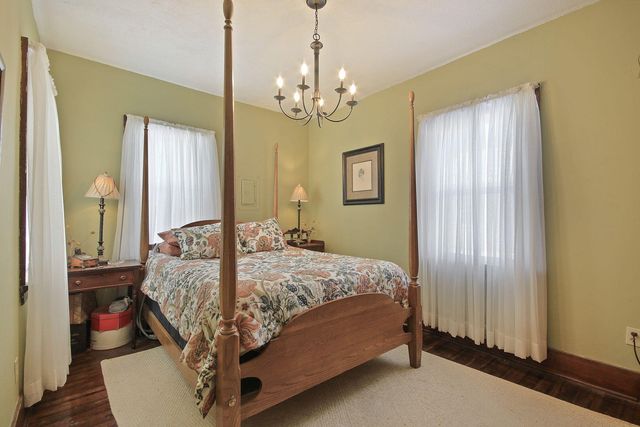 1213 S WASHINGTON ST, Mexico, MO 65265