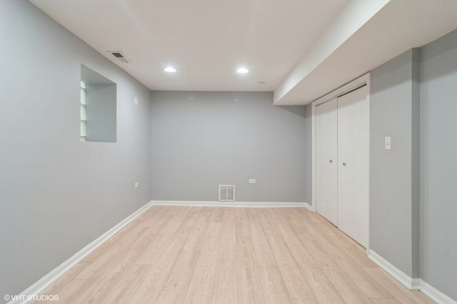 3436 N Harding Avenue G, Chicago, IL 60618