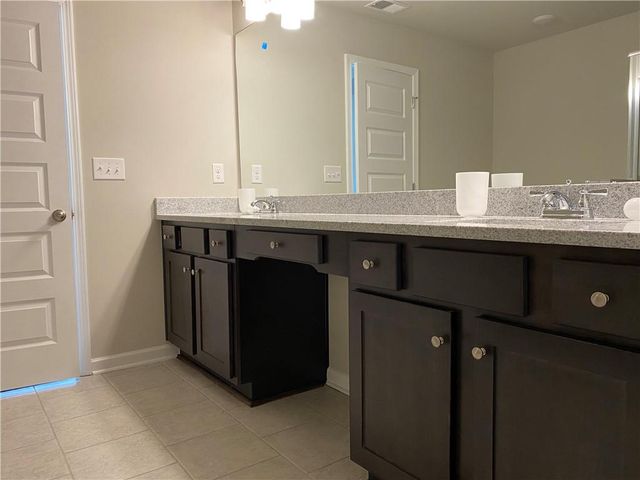2183 Shetley Creek Drive, Norcross, GA 30071