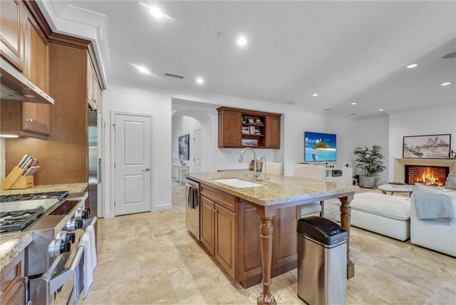 80 Lupari, Irvine, CA 92618