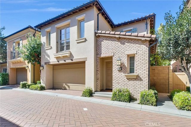 80 Lupari, Irvine, CA 92618