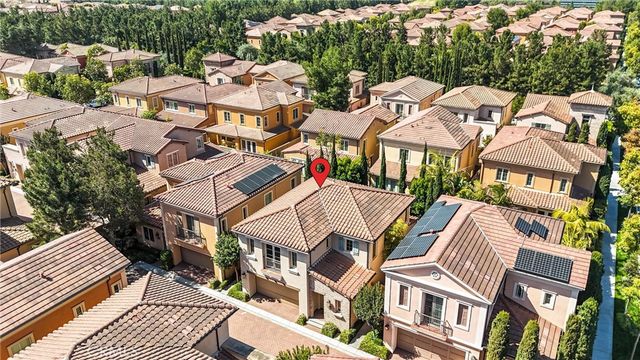 80 Lupari, Irvine, CA 92618
