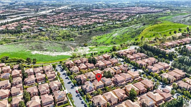 80 Lupari, Irvine, CA 92618