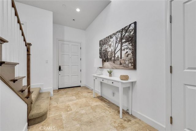 80 Lupari, Irvine, CA 92618