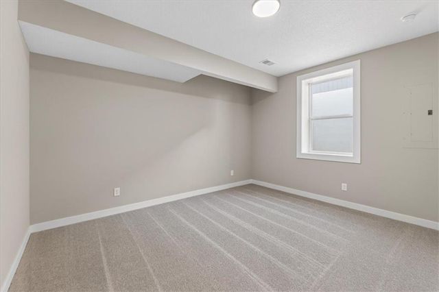 25056 W 94th Terrace, Lenexa, KS 66227