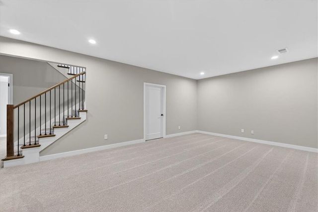 25056 W 94th Terrace, Lenexa, KS 66227