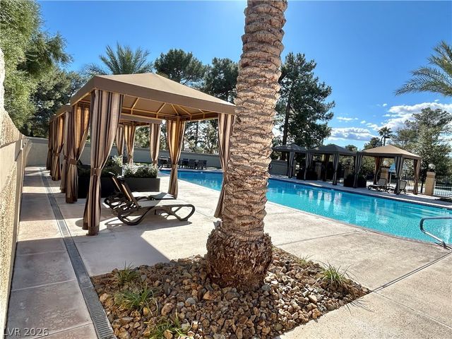 7307 Mission Hills Drive, Las Vegas, NV 89113