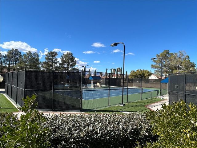 7307 Mission Hills Drive, Las Vegas, NV 89113