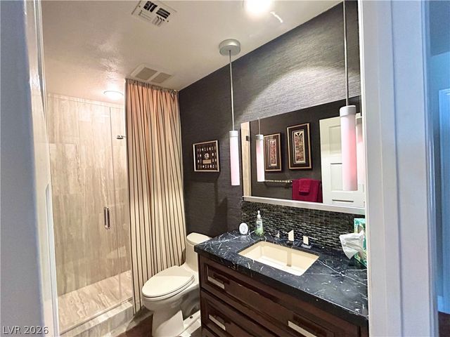 7307 Mission Hills Drive, Las Vegas, NV 89113