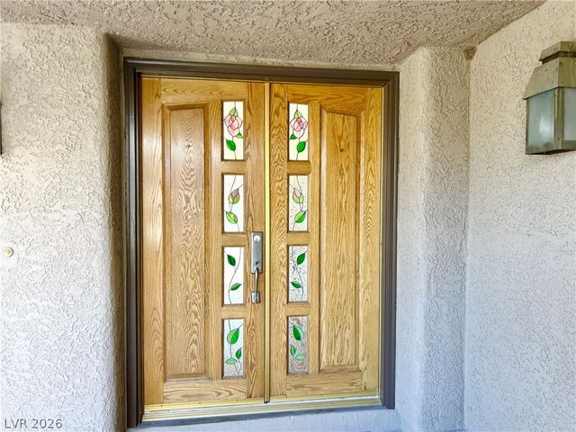 7307 Mission Hills Drive, Las Vegas, NV 89113