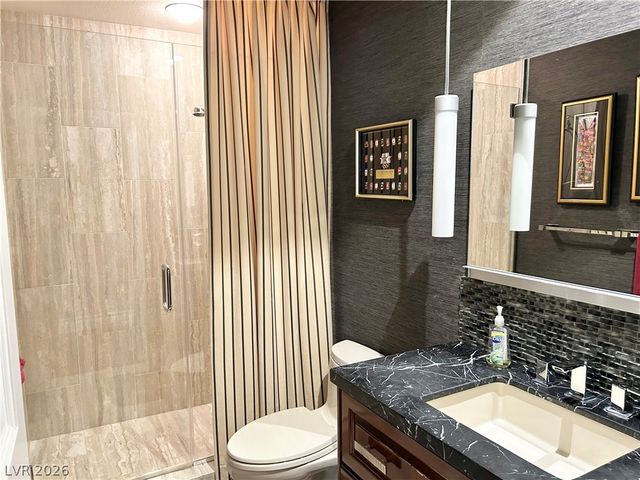 7307 Mission Hills Drive, Las Vegas, NV 89113