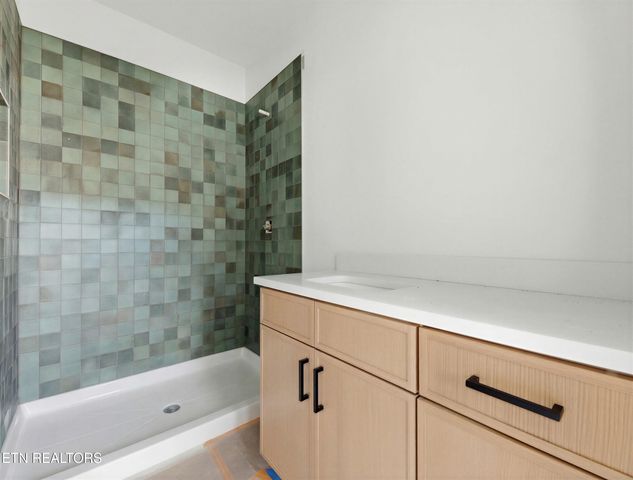 2608 Sevier Ave 102, Knoxville, TN 37920