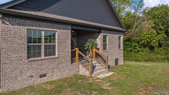 444 Ranch Road, Rainsville, AL 35986