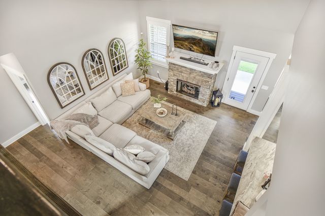 3070 SE Tater Peeler Rd, Lebanon, TN 37090